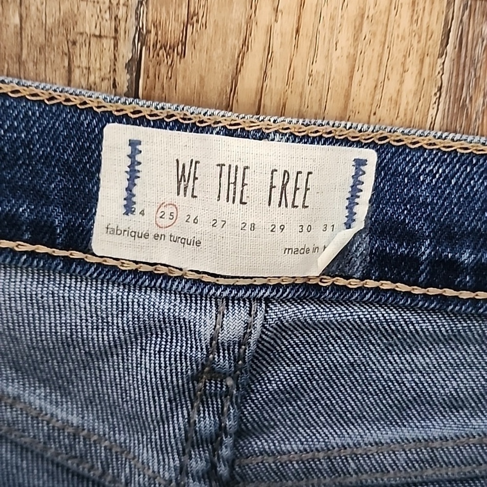 Free People We The Free Distressed Jeans Sz 25 - Picture 5 of 7